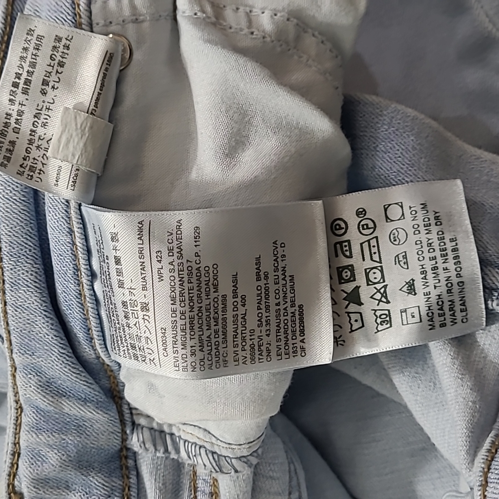 LEVIS ** HIGH RISE**SKINNY** DISTRESSED**JEANS - Picture 11 of 12